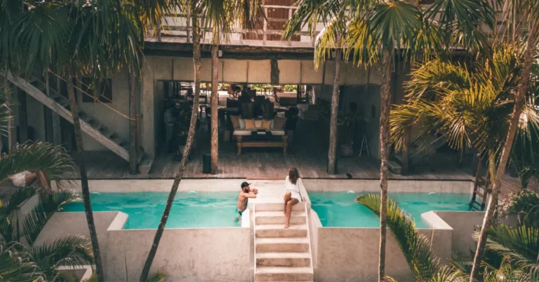 Where Do Most Tourists Stay in Sri Lanka